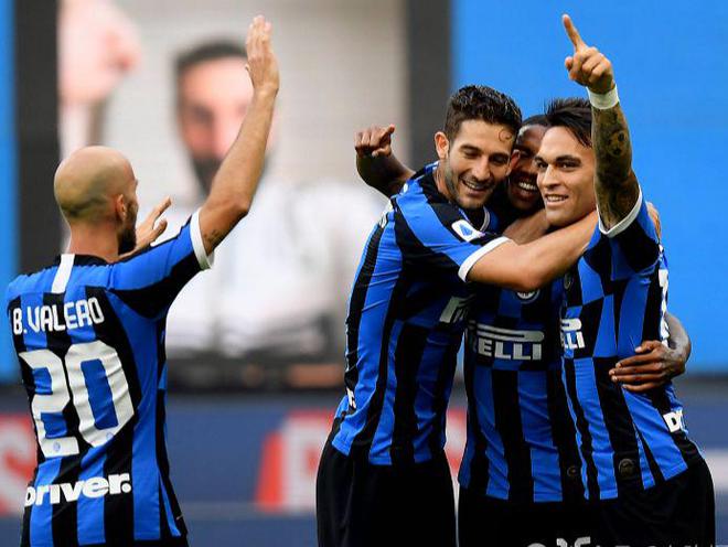 在现代足球 在现代足球